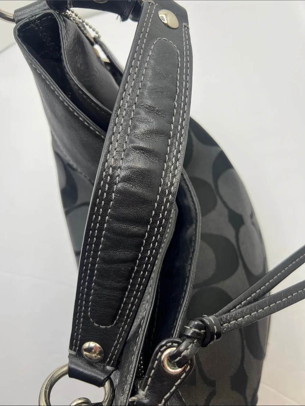 Coach Zoe Signature Hobo / Shoulder Bag in Black & Grey Signature Canvas -12657